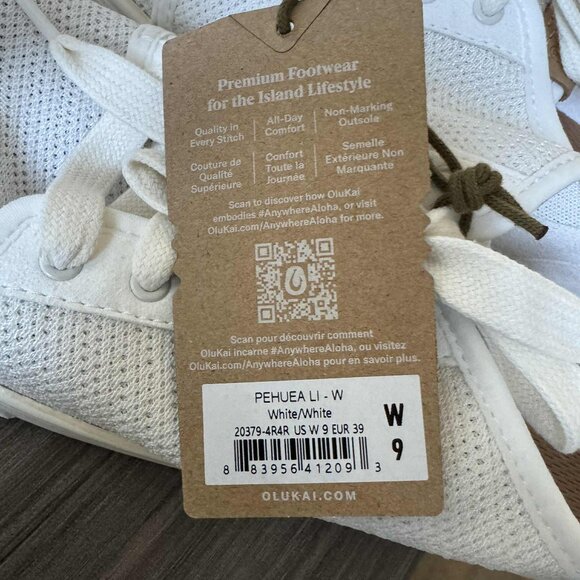 New Olukai Pehuea li Mesh Sneakers Women's  $100 in White - Picture 14 of 16